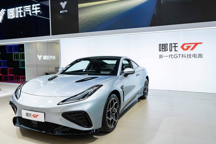 佛山禅城区耀环康企业管理咨询哪吒汽车在智能汽车领域的表现，领途汽车在新能源汽车市场中的影响力